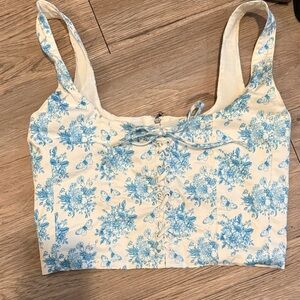 With Jean Elegant Blue Floral Lace-Up Crop Top